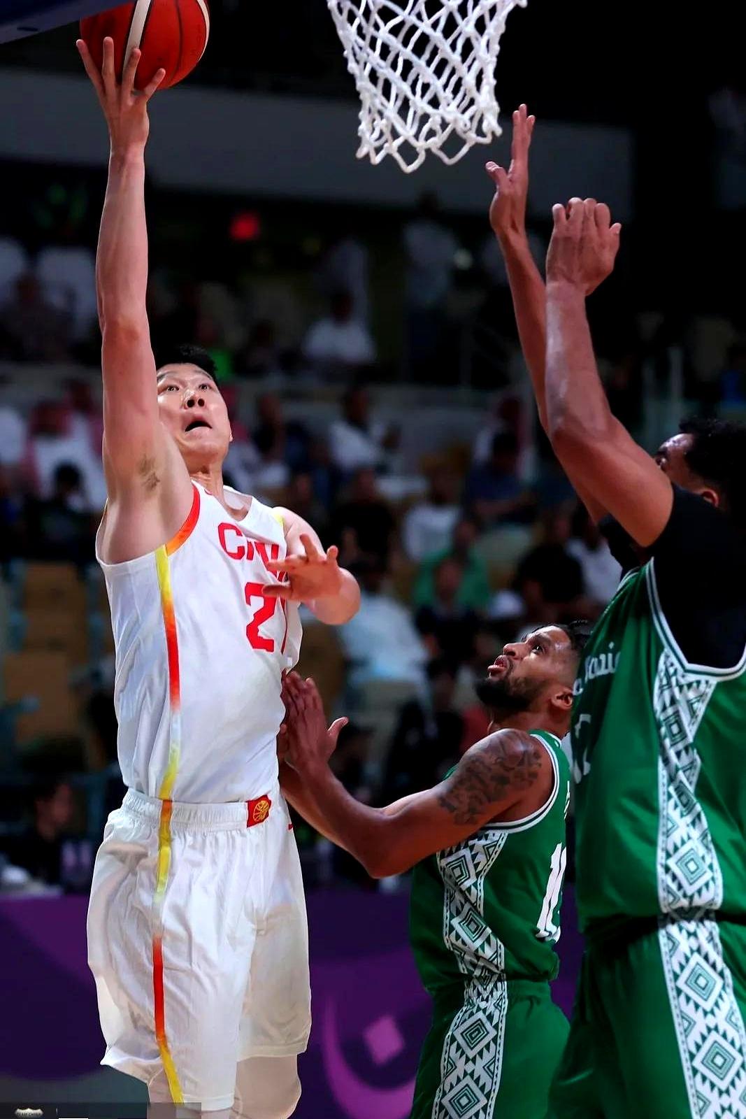 CBA季后赛今夜再迎强敌，国际米兰刷新队史纪录，主帅态度——震撼外界，团队化学反应显著的简单介绍